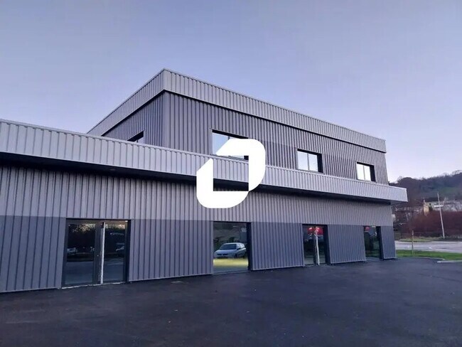Plus de détails pour 139 Rue Isaac Asimov, Bourgoin-Jallieu - Local d'activités à louer