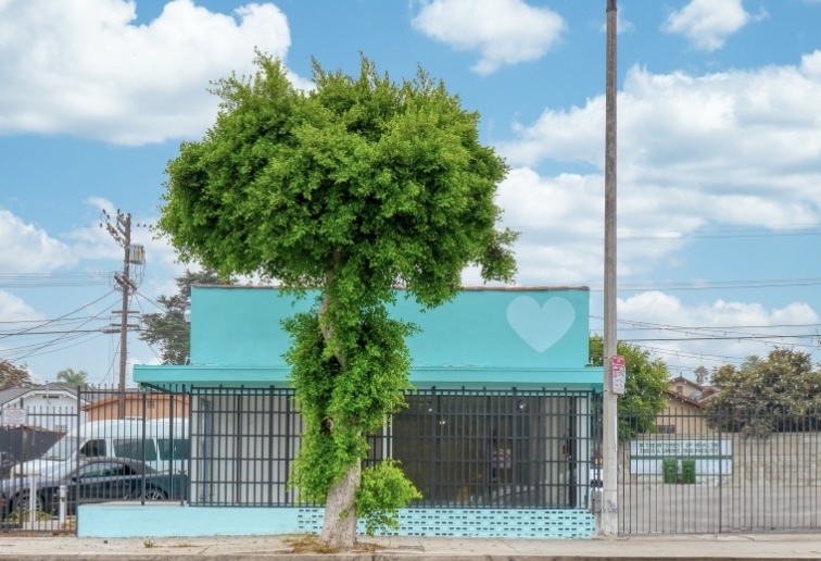 2744-2804 W Florence Ave, Los Angeles, CA à louer Photo de l’immeuble– Image 1 sur 6