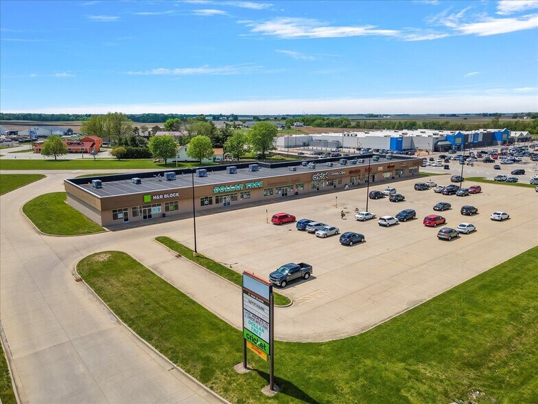 1514-1528 W Springfield Rd, Taylorville, IL à louer - Photo de l’immeuble – Image 3 sur 19