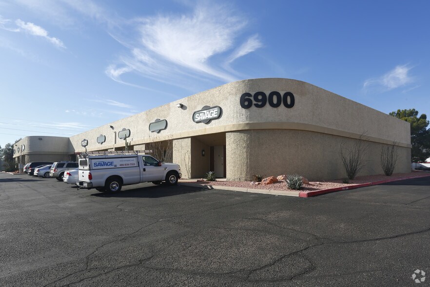 1520 W Mineral Rd, Tempe, AZ à louer - Photo de l’immeuble – Image 3 sur 3