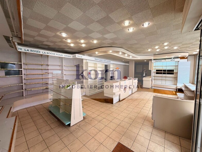 Local commercial dans Paris à vendre - Photo intérieure – Image 2 sur 10