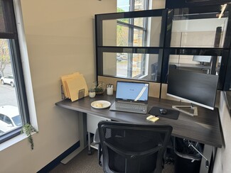 Plus de détails pour 17039 Kenton Dr, Cornelius, NC - Coworking à louer