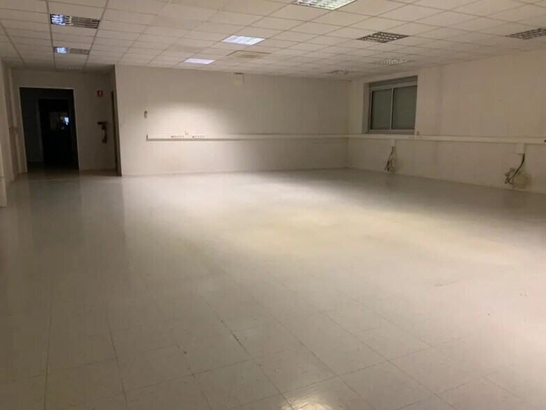 Bureau dans Beaune à vendre - Photo intérieure – Image 2 sur 11