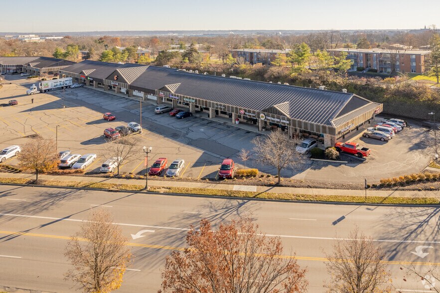 11770-11818 Springfield Pike, Cincinnati, OH à louer - Photo principale – Image 1 sur 8