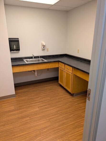 788 Connexion Way, Columbia City, IN à louer - Photo de l’immeuble – Image 3 sur 9
