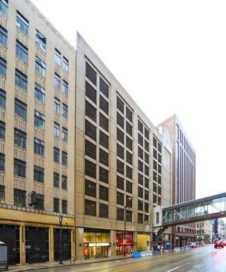 Plus de détails pour 720 N Water St, Milwaukee, WI - Bureau/Local commercial, Local commercial à louer