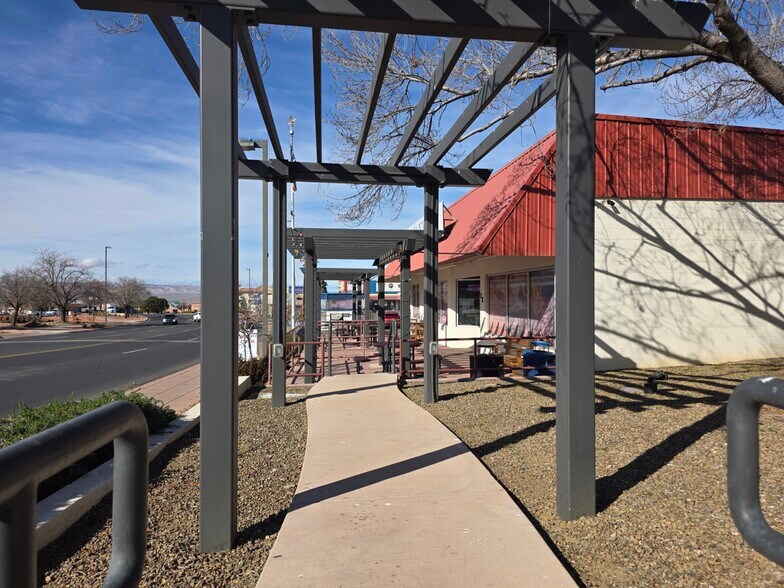 6 N Lake Powell Blvd, Page, AZ à vendre - Photo de l’immeuble – Image 3 sur 33