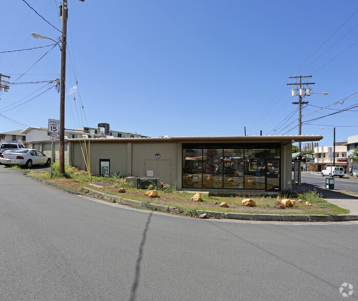 813-819 Kapahulu Ave, Honolulu, HI à louer - Photo de l’immeuble – Image 2 sur 20