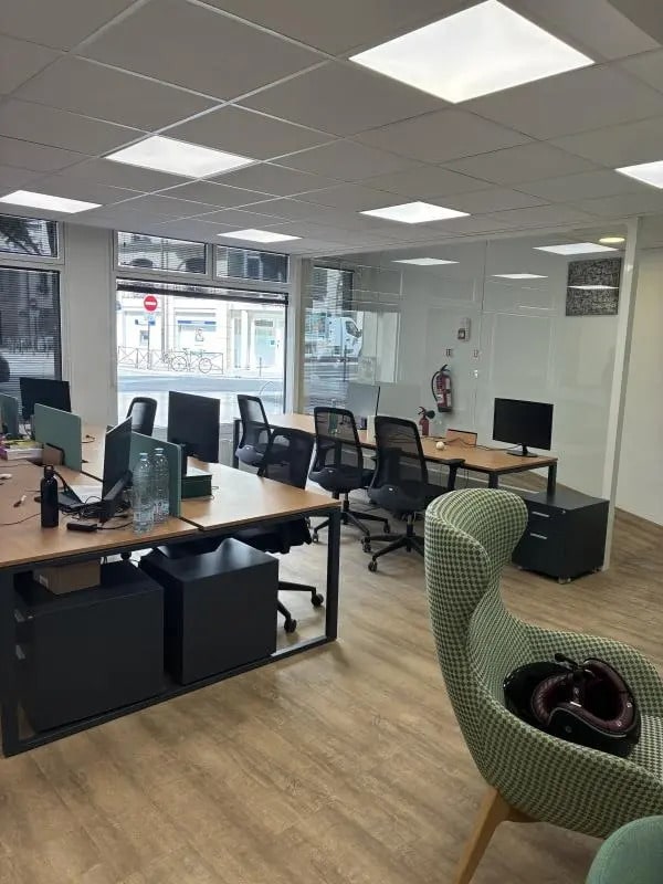 Bureau dans Paris à vendre Photo intérieure– Image 1 sur 11