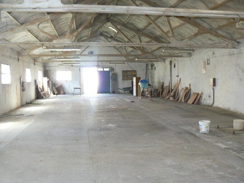 Industriel/Logistique dans Cuéllar, Segovia à vendre - Photo intérieure – Image 3 sur 6
