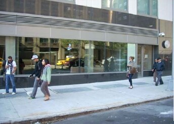 310-316 Third Ave, New York, NY à louer - Photo de l’immeuble – Image 2 sur 6