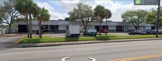Plus de détails pour 1900 NW 19th St, Fort Lauderdale, FL - Bureau/Local commercial, Local d'activités à louer