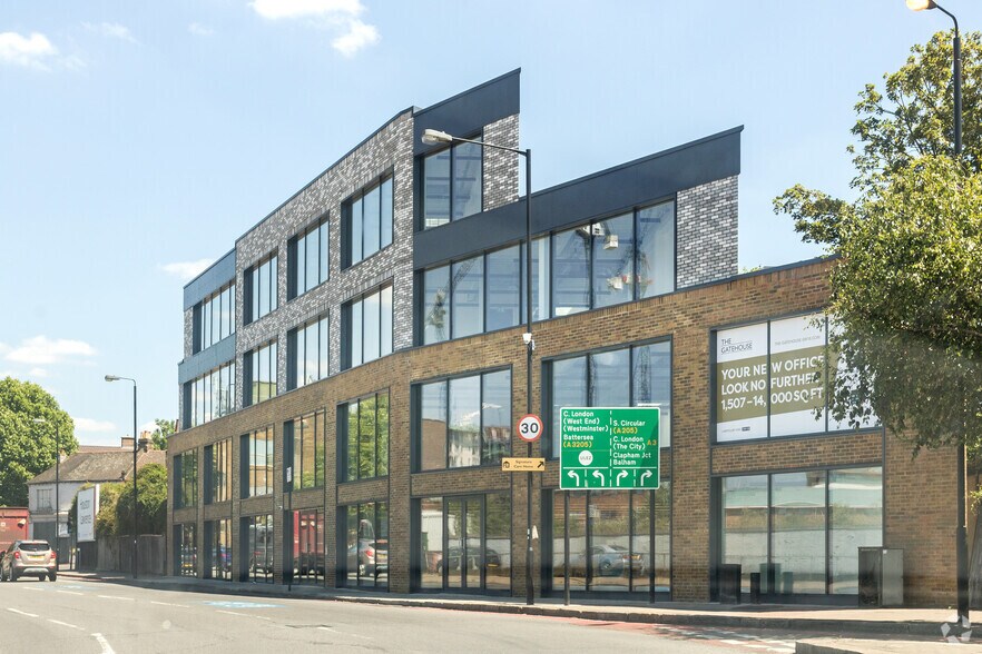 1 Armoury Way, Londres à louer - Photo principale – Image 1 sur 3