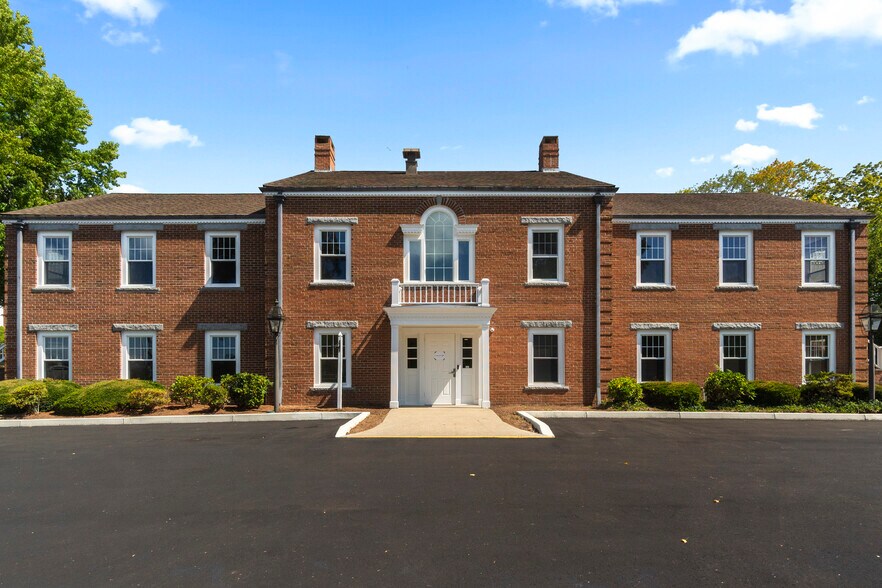 157 Goose Ln, Guilford, CT à louer - Photo de l’immeuble – Image 3 sur 7