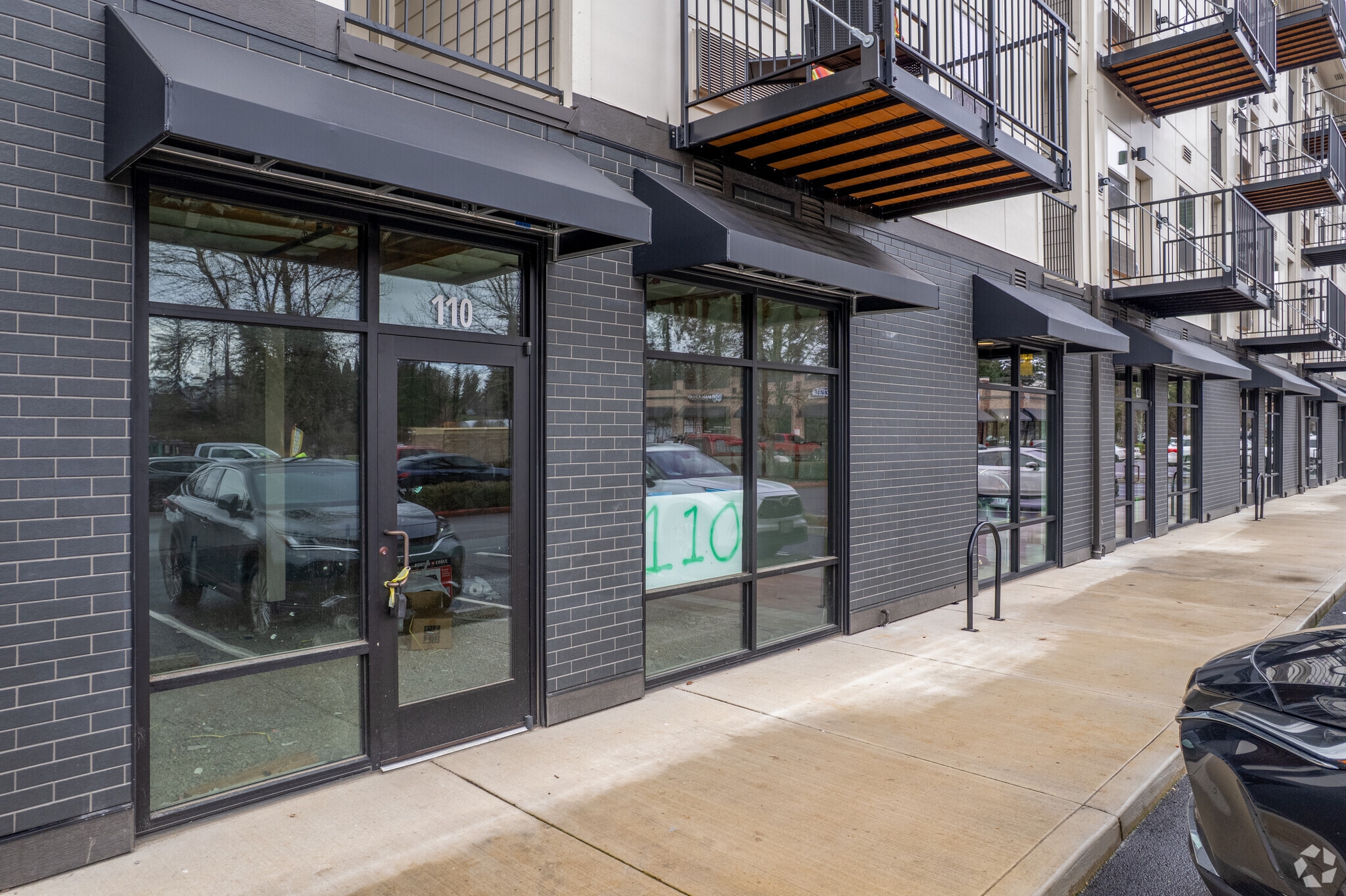 5765 Commercial St SE, Salem, OR à louer Photo de l’immeuble– Image 1 sur 4