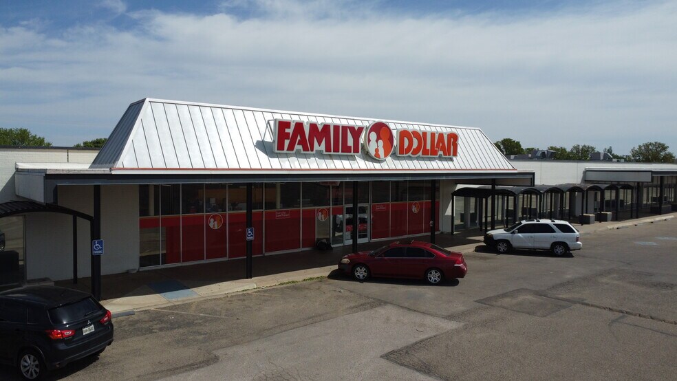 2201 SE 27th Ave, Amarillo, TX à louer - Photo de l’immeuble – Image 3 sur 6