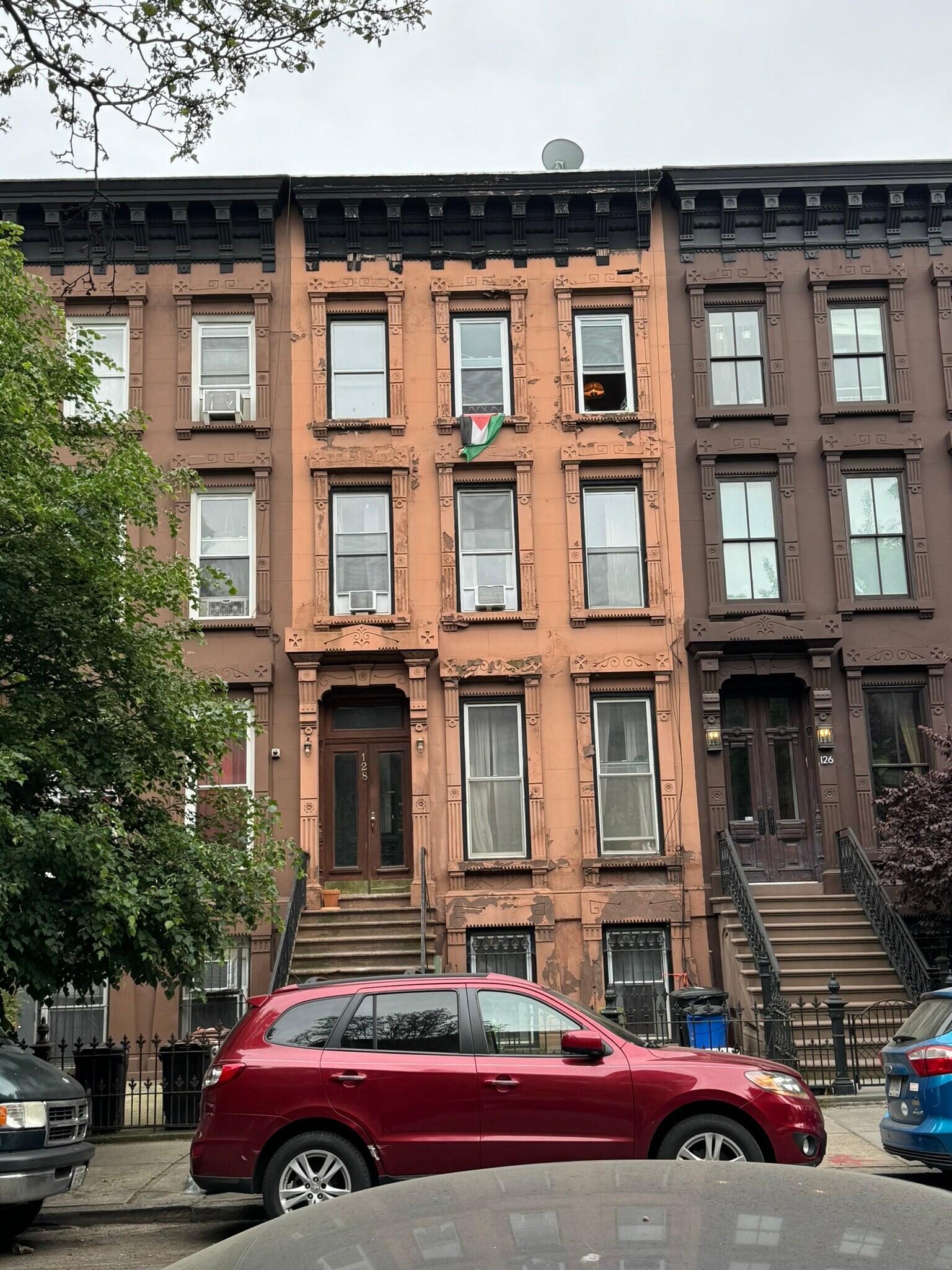 128 Hancock St, Brooklyn, NY à vendre Photo de l’immeuble– Image 1 sur 11