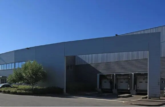 Industriel/Logistique dans Le Plessis-Pâté à louer - Photo de l’immeuble – Image 2 sur 8