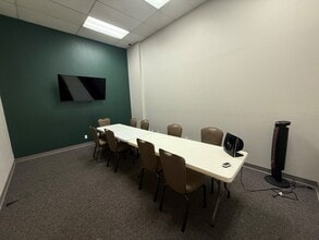 8 Kamehameha Ave, Hilo, HI à louer Photo intérieure– Image 2 sur 5