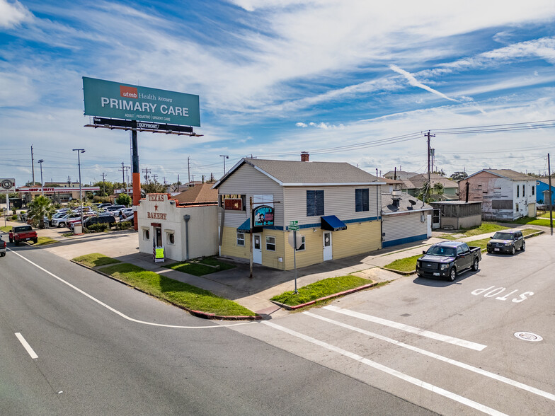 5427 Broadway St, Galveston, TX à vendre - Photo de l’immeuble – Image 1 sur 45