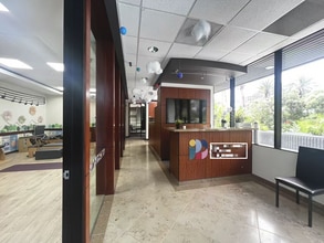 2955 Main St, Irvine, CA à louer Photo intérieure– Image 2 sur 18