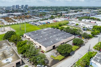 6350-6370 NW 82nd Ave, Miami, FL - Vue aérienne vue de carte - Image1