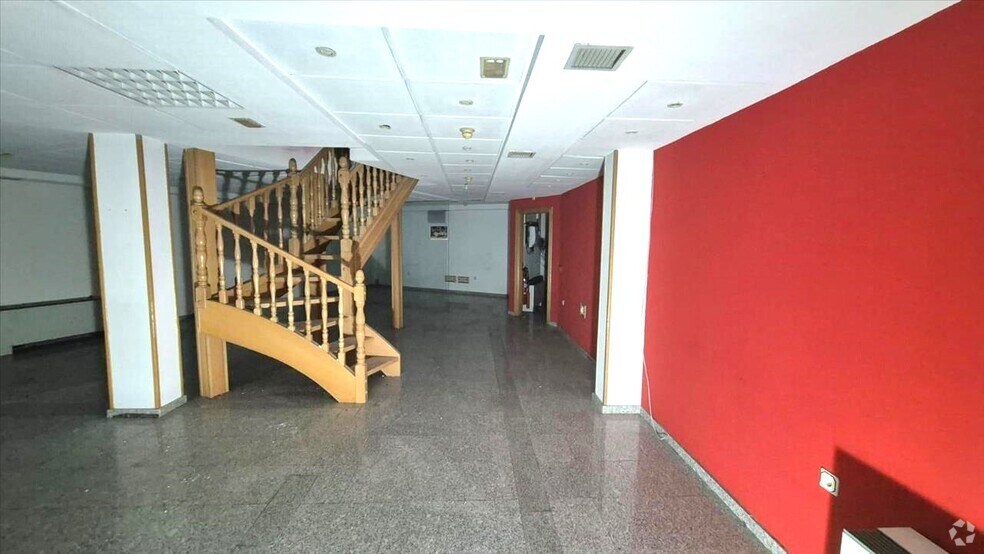 View Photo