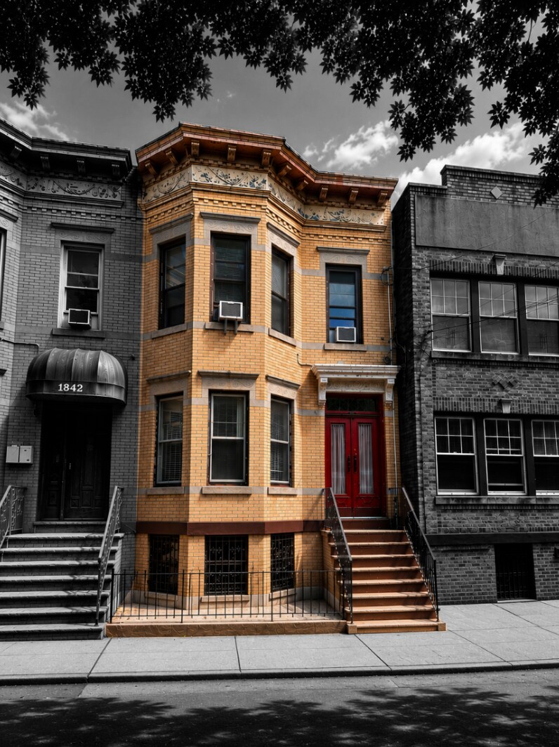 1840 Norman St, Ridgewood, NY à vendre Photo de l’immeuble– Image 1 sur 17