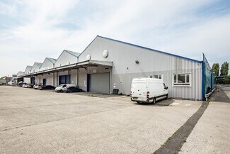 Plus de détails pour Bird Hall Ln, Stockport - Industriel/Logistique à louer