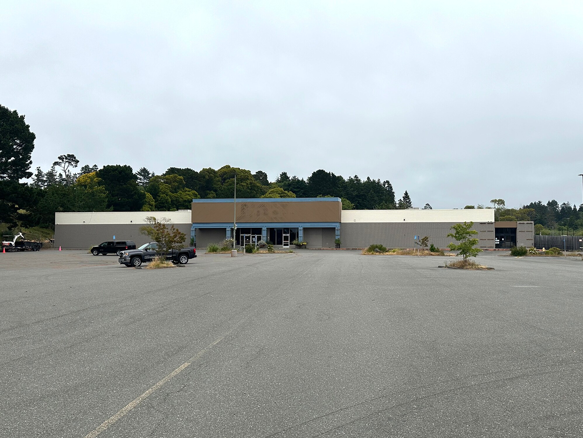 4325 Broadway St, Eureka, CA à vendre Photo principale– Image 1 sur 23