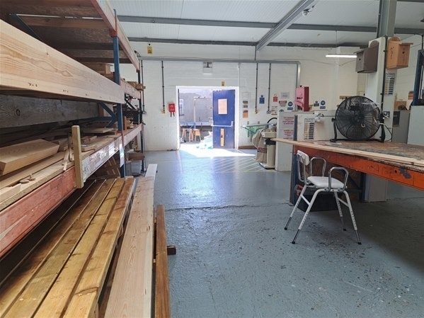 Altitude Business Park, Units 18 & 21 Nacton Rd, Ipswich, SFK IP3 0NE - Lot 18 & 21 - - Photo intérieure - Image 2 of 2