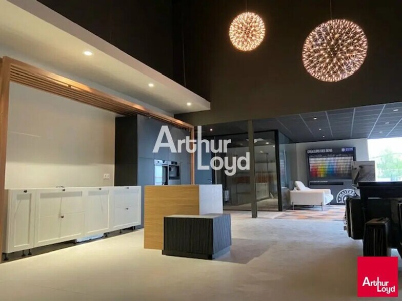 Local d'activités dans Rennes à vendre - Photo intérieure – Image 2 sur 6