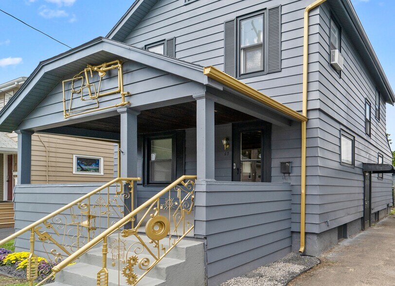 69 Theron St, Johnson City, NY à vendre - Photo principale – Image 1 sur 1