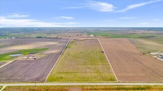 Plus de détails pour 20512 Cameron Rd, Coupland, TX - Terrain à louer