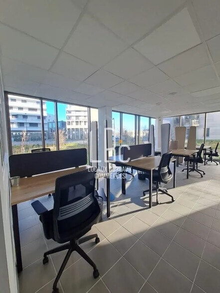 Bureau dans Nantes à louer - Photo de l’immeuble – Image 3 sur 7