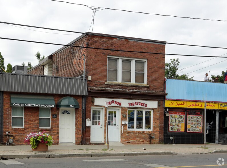 582 Concession St, Hamilton, ON à louer - Photo de l’immeuble – Image 2 sur 2