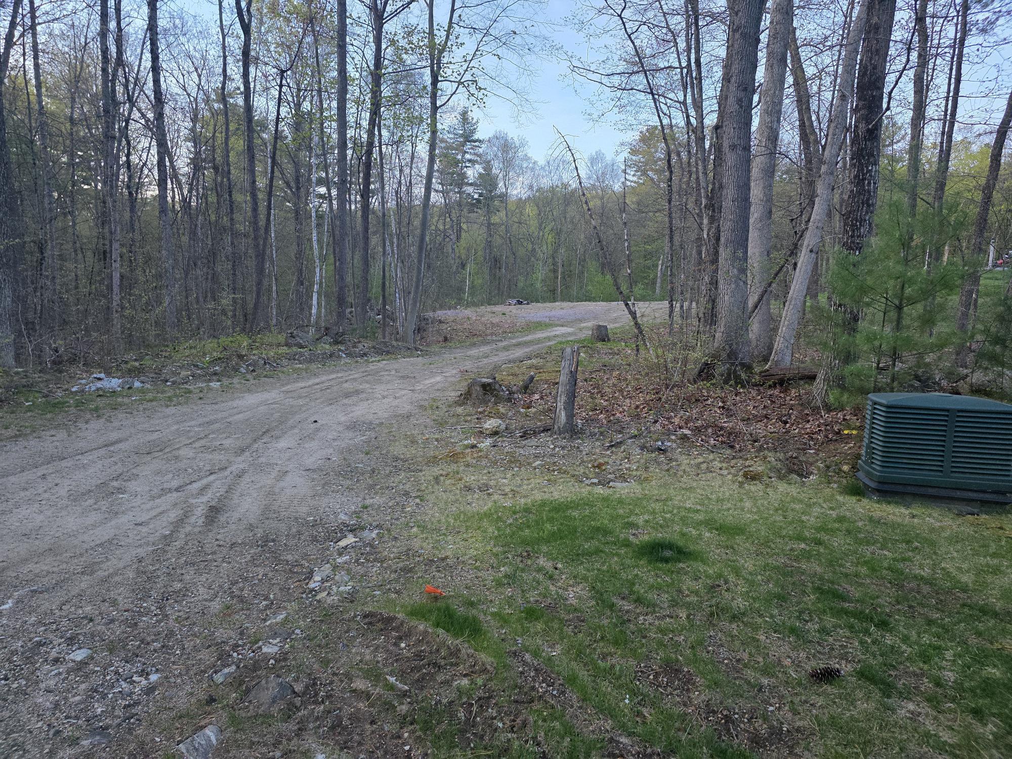 31A-31B Parkside Dr, Pelham, NH à vendre Photo principale– Image 1 sur 7