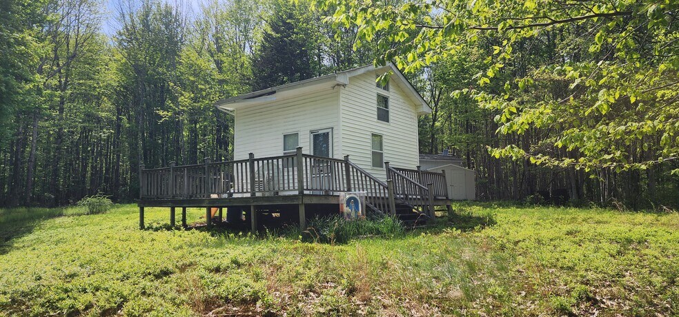 1433 Co 56 Rd, Mountain Dale, NY à vendre - Photo principale – Image 1 sur 18