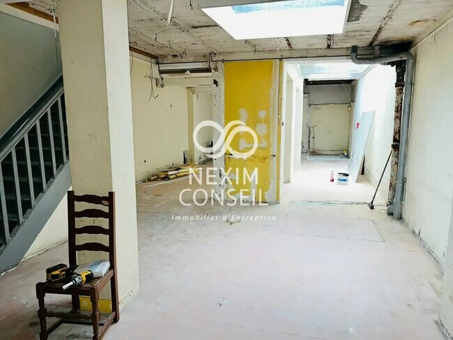 Plus de détails pour 54 Rue Leibniz, Paris - Local commercial à vendre