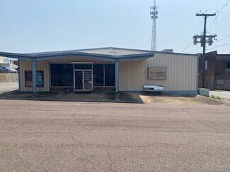 Plus de détails pour 130 S Lafayette Ave, Brownsville, TN - Local commercial à vendre