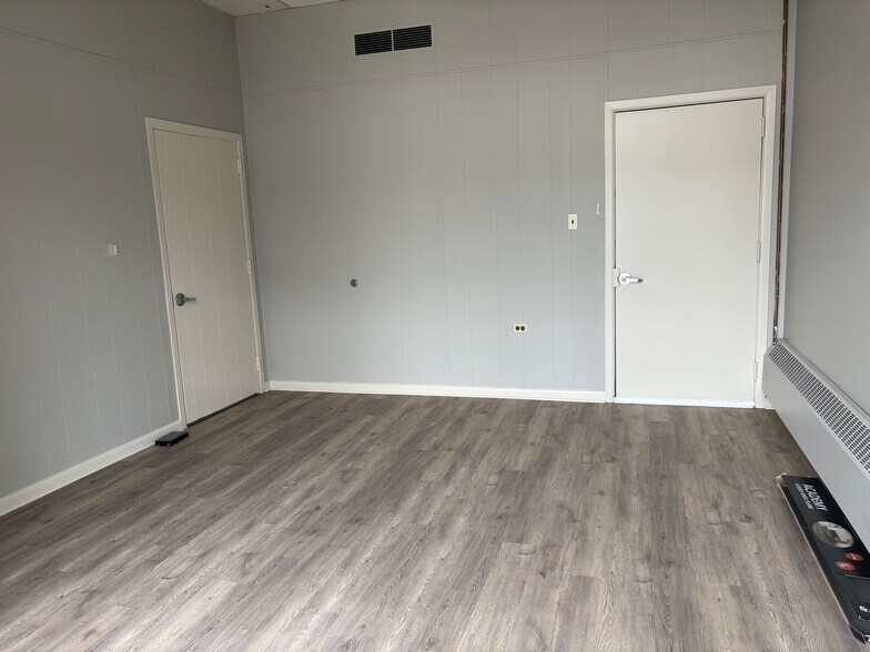 950 Jennings St, Bethlehem, PA à louer - Photo de l’immeuble – Image 2 sur 13