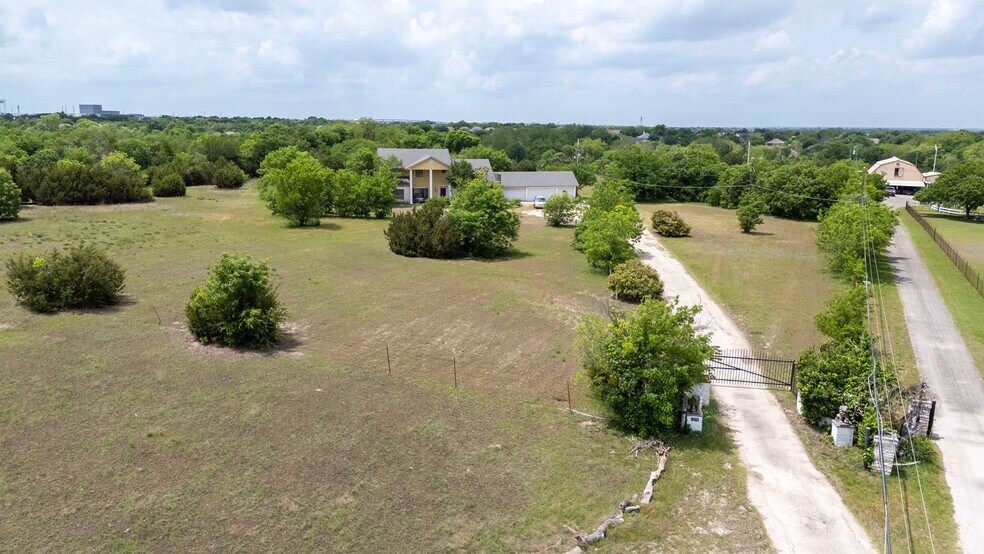 1294 Johnson Ln, Round Rock, TX à vendre - Photo de l’immeuble – Image 3 sur 27