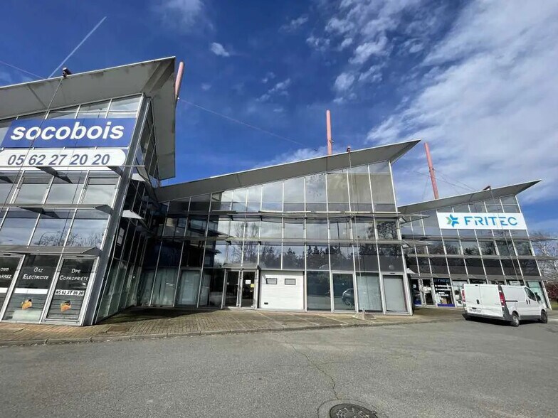 Local d’activités dans Toulouse à louer - Photo de l’immeuble – Image 1 sur 3