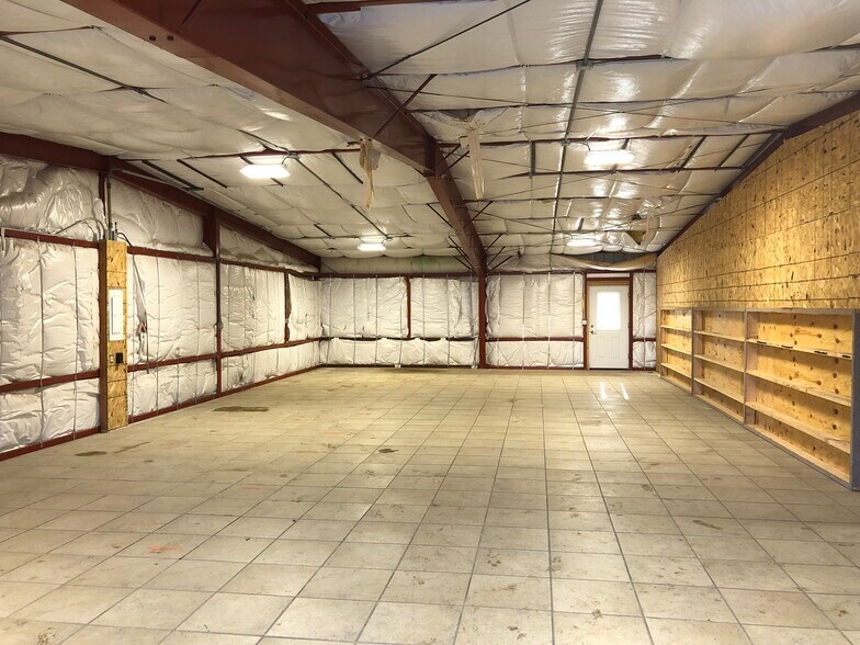 208 W Front St, Alda, NE à louer - Photo de l’immeuble – Image 3 sur 14