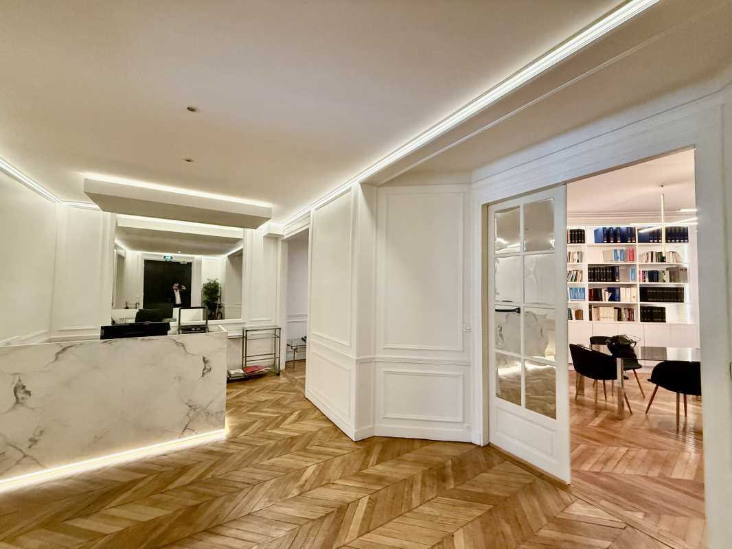 6 Rue Jean Goujon, Paris à louer Photo intérieure– Image 1 sur 10