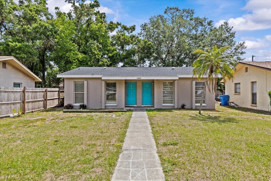 15629 Waverly St, Clearwater, FL à vendre - Photo de l’immeuble – Image 2 sur 37