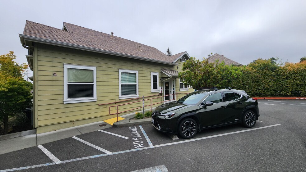 496-506 S Main St, Sebastopol, CA à louer - Photo de l’immeuble – Image 2 sur 28