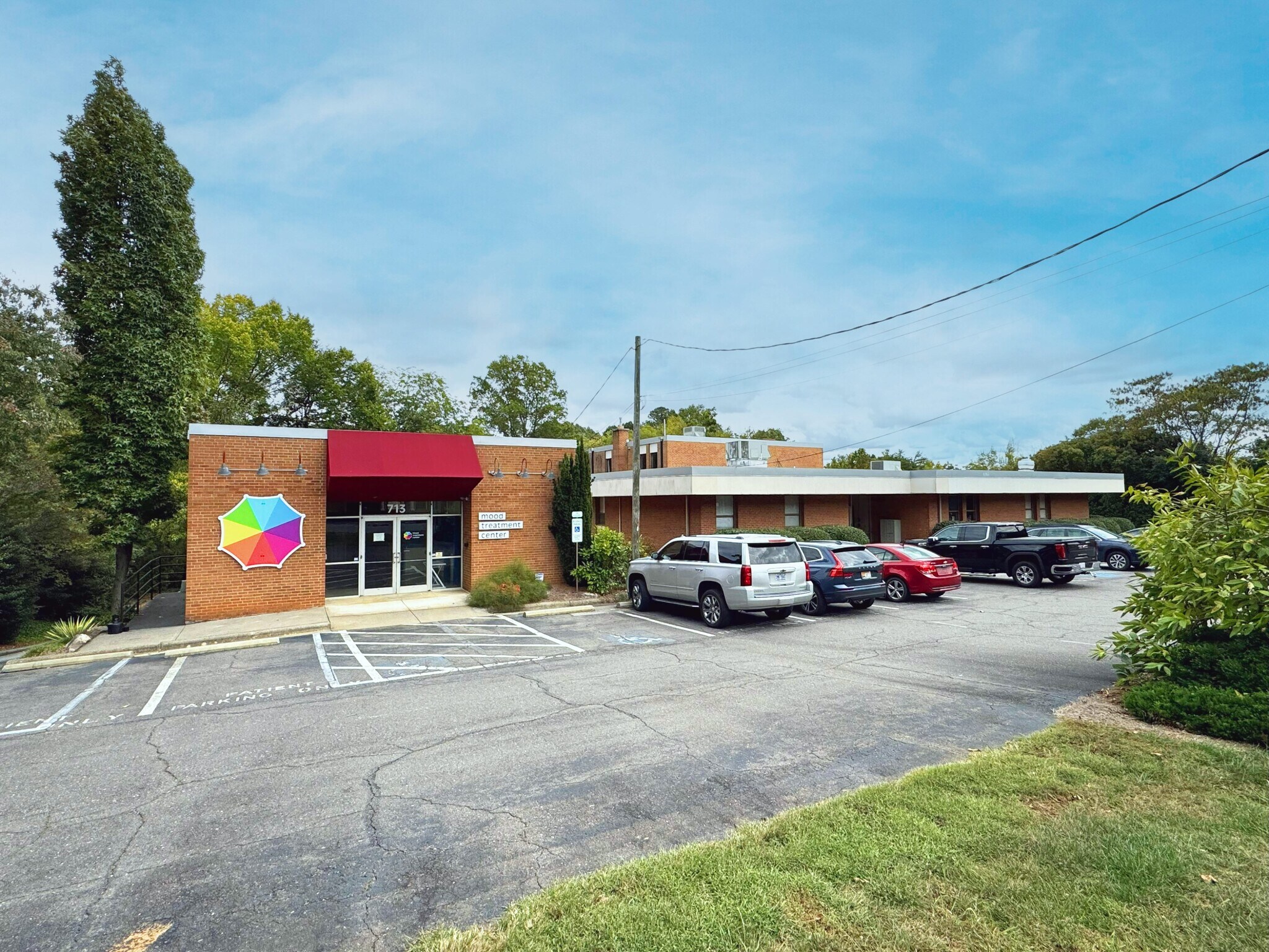 713 S Marshall St, Winston-Salem, NC à louer Photo de l’immeuble– Image 1 sur 2