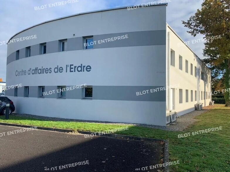 Bureau dans La Chapelle-sur-Erdre à louer - Photo de l’immeuble – Image 3 sur 15