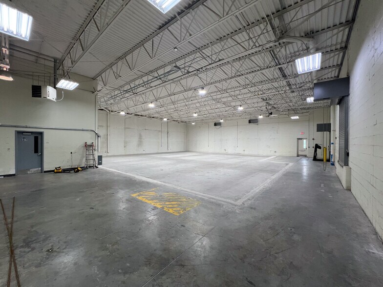 3900 E 12th Ave, Winfield, KS à louer - Photo intérieure – Image 3 sur 8